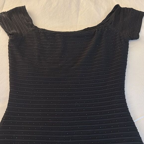 Claudio Milano The Classy Dress in Black with Crystals.
One size. (4-8) - Picture 3 of 5